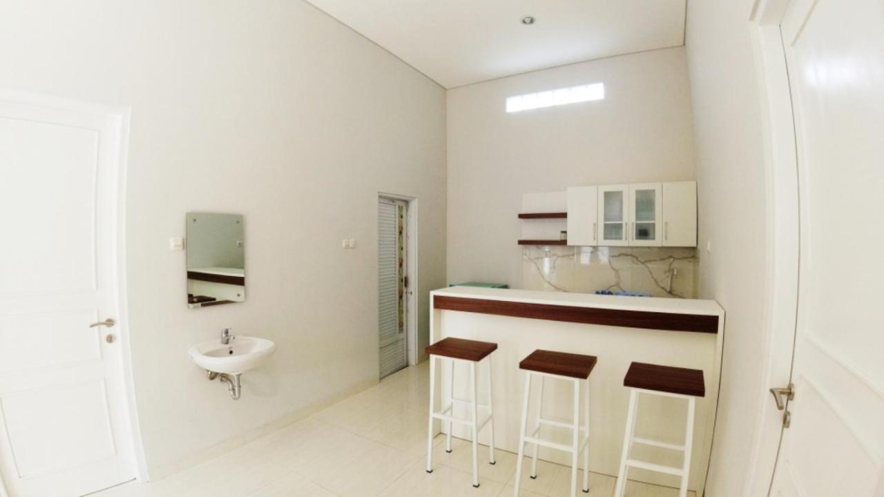Omah Bondi Family Homestay By Fh Stay Yogyakarta Exterior photo